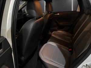 Nivus 1.0 4P FLEX 200 TSI HIGHLINE TURBO AUTOMÁTICO