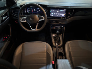 Nivus 1.0 4P FLEX 200 TSI HIGHLINE TURBO AUTOMÁTICO