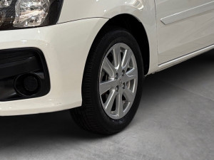 Etios Sedan 1.5 16V 4P FLEX X PLUS AUTOMÁTICO