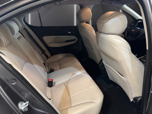 City Sedan 1.5 16V 4P FLEX TOURING AUTOMÁTICO CVT