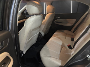 City Sedan 1.5 16V 4P FLEX TOURING AUTOMÁTICO CVT